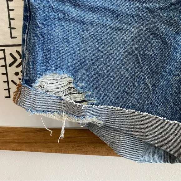 ZARA High Rise Shorts - Picture 3 of 8